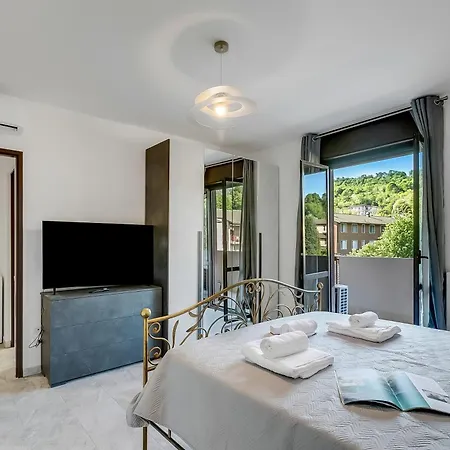 La Dolce Laveno, Balcony Apartment With A/C - Happy Rentals Apartment *