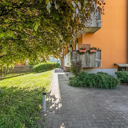דירה La Dolce Laveno, Balcony Apartment With A/C - Happy Rentals לאבנו-מומבלו